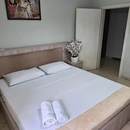 Central Tirana Stay Privatunterkunft Tirana
