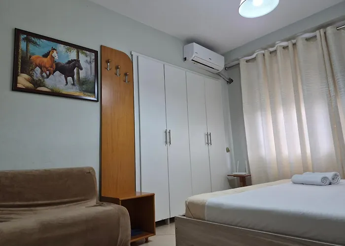 Central Tirana Stay Accommodatie bij particulieren *